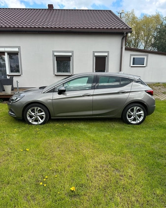 Opel Astra cena 49999 przebieg: 87000, rok produkcji 2016 z Kisielice małe 137